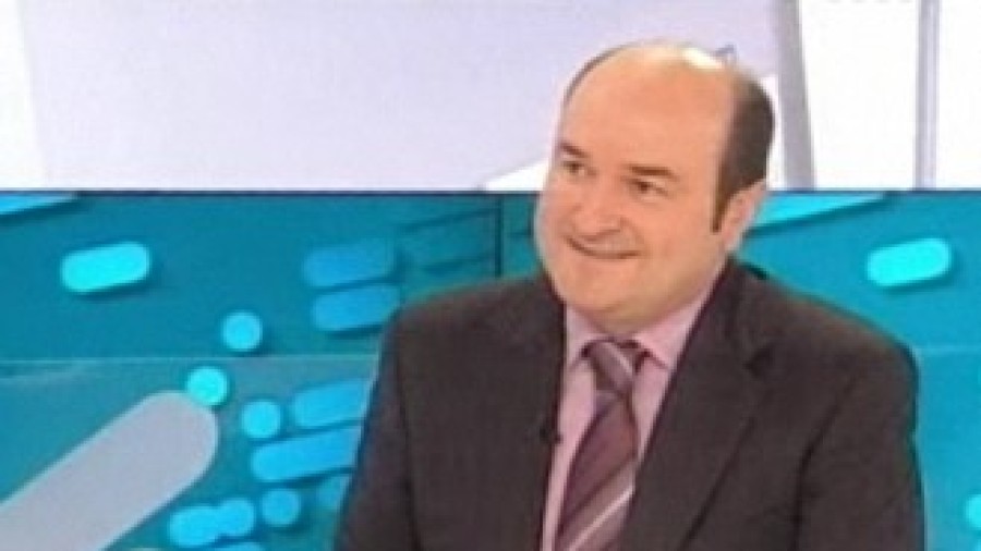 Andoni Ortuzar en el programa 