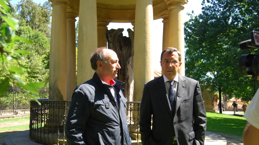 José Luis Bilbao y Luis Ortuzar en Gernika