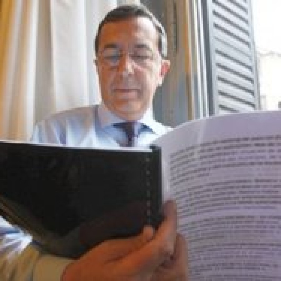 Confío en un nuevo tiempo con Lakua, pero deben desterrar actitudes prepotentes